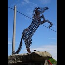 Vollständig aus Hufeisen aufgebaut